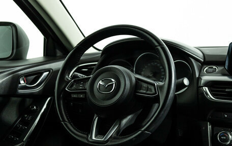 Mazda 6, 2018 год, 1 899 000 рублей, 15 фотография