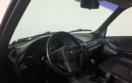 Chevrolet Niva I рестайлинг, 2011 год, 500 000 рублей, 20 фотография