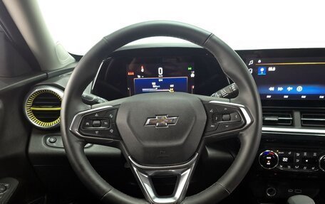 Chevrolet Trax, 2023 год, 1 523 240 рублей, 14 фотография