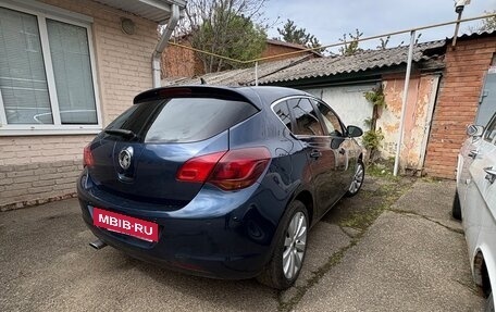 Opel Astra J, 2010 год, 550 000 рублей, 3 фотография