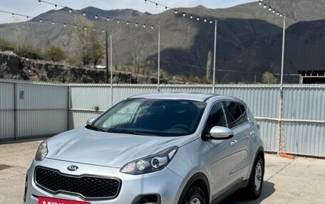 KIA Sportage IV рестайлинг, 2017 год, 1 650 000 рублей, 2 фотография