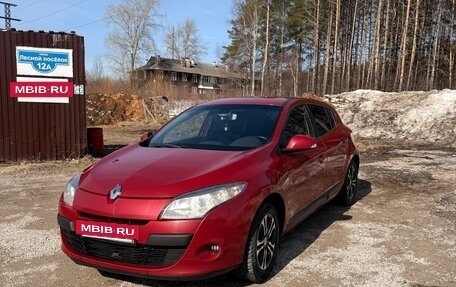 Renault Megane III, 2011 год, 600 000 рублей, 2 фотография