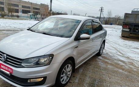 Volkswagen Polo VI (EU Market), 2018 год, 1 050 000 рублей, 4 фотография