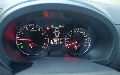 Nissan X-Trail, 2011 год, 1 300 000 рублей, 17 фотография