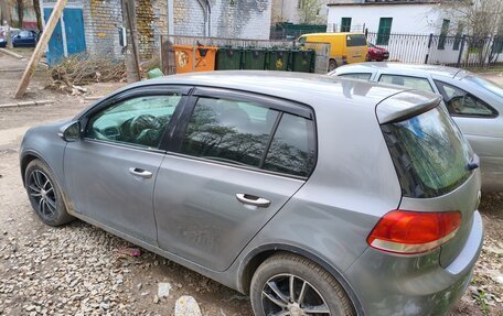 Volkswagen Golf VI, 2011 год, 500 000 рублей, 2 фотография