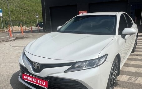 Toyota Camry, 2019 год, 2 520 000 рублей, 4 фотография