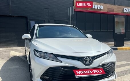 Toyota Camry, 2019 год, 2 520 000 рублей, 11 фотография