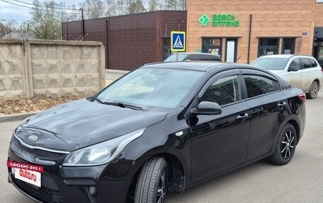 KIA Rio IV, 2018 год, 1 100 000 рублей, 2 фотография