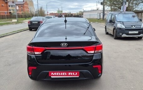 KIA Rio IV, 2018 год, 1 100 000 рублей, 10 фотография