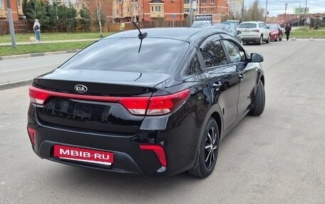 KIA Rio IV, 2018 год, 1 100 000 рублей, 9 фотография