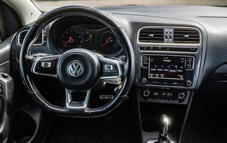 Volkswagen Polo VI (EU Market), 2018 год, 1 400 000 рублей, 20 фотография