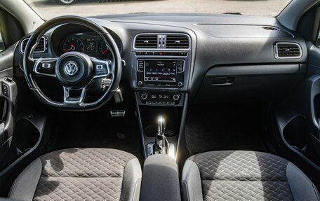Volkswagen Polo VI (EU Market), 2018 год, 1 400 000 рублей, 15 фотография