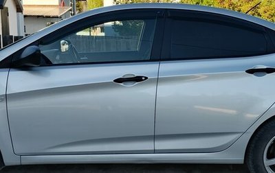 Hyundai Solaris II рестайлинг, 2014 год, 750 000 рублей, 1 фотография