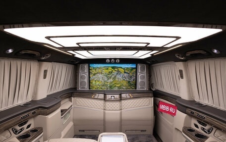 Mercedes-Benz V-Класс, 2021 год, 17 990 000 рублей, 1 фотография