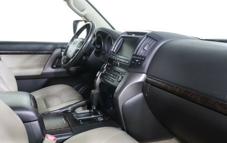 Toyota Land Cruiser 200, 2010 год, 2 800 000 рублей, 11 фотография