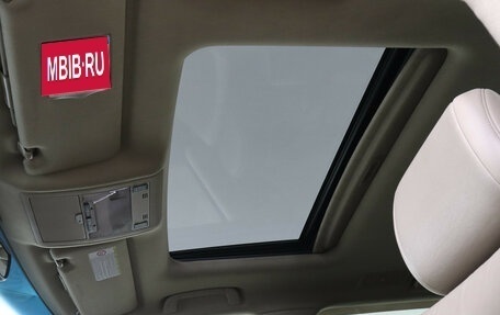 Toyota Land Cruiser 200, 2010 год, 2 800 000 рублей, 21 фотография