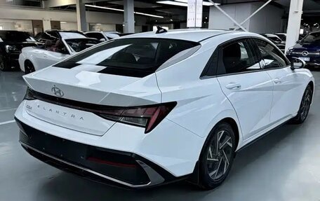 Hyundai Elantra, 2022 год, 1 449 010 рублей, 4 фотография