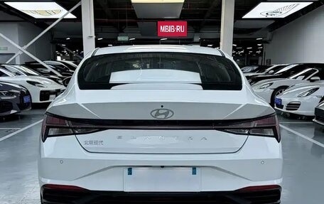 Hyundai Elantra, 2022 год, 1 449 010 рублей, 3 фотография