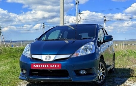 Honda Fit Shuttle I рестайлинг, 2012 год, 1 150 000 рублей, 3 фотография