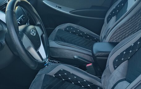 Hyundai Solaris II рестайлинг, 2014 год, 750 000 рублей, 7 фотография