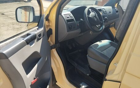 Volkswagen Transporter T5 рестайлинг, 2008 год, 878 000 рублей, 8 фотография