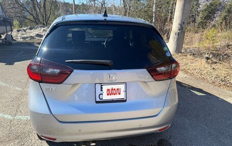 Honda Fit, 2020 год, 1 280 000 рублей, 2 фотография