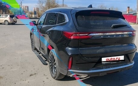 CheryExeed TXL, 2022 год, 2 050 000 рублей, 3 фотография