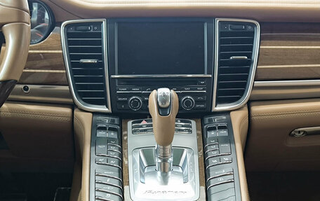 Porsche Panamera II рестайлинг, 2012 год, 2 225 000 рублей, 19 фотография