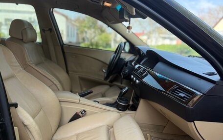 BMW 5 серия, 2006 год, 1 330 000 рублей, 25 фотография