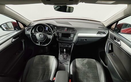 Volkswagen Tiguan II, 2017 год, 1 729 000 рублей, 14 фотография