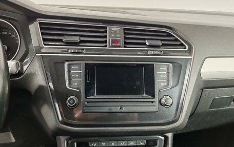 Volkswagen Tiguan II, 2017 год, 1 729 000 рублей, 15 фотография