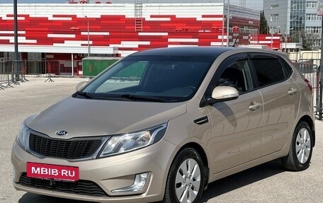 KIA Rio III рестайлинг, 2014 год, 1 097 000 рублей, 9 фотография