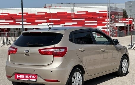 KIA Rio III рестайлинг, 2014 год, 1 097 000 рублей, 23 фотография
