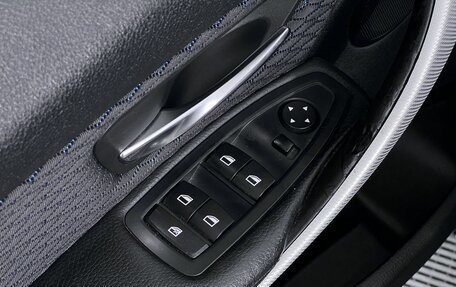 BMW 3 серия, 2015 год, 1 920 000 рублей, 17 фотография