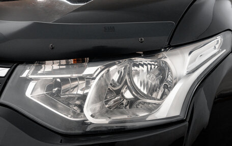 Mitsubishi Outlander III рестайлинг 3, 2013 год, 1 249 000 рублей, 8 фотография