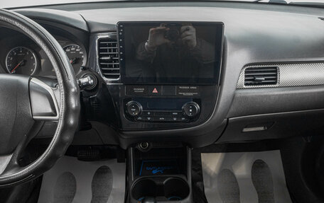 Mitsubishi Outlander III рестайлинг 3, 2013 год, 1 249 000 рублей, 15 фотография