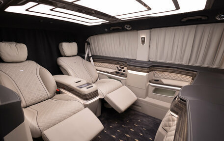 Mercedes-Benz V-Класс, 2021 год, 17 990 000 рублей, 11 фотография