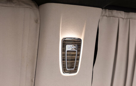 Mercedes-Benz V-Класс, 2021 год, 17 990 000 рублей, 14 фотография