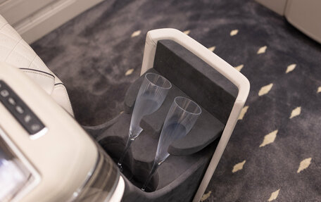 Mercedes-Benz V-Класс, 2021 год, 17 990 000 рублей, 21 фотография