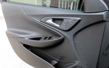 Chevrolet Malibu IX, 2022 год, 2 000 000 рублей, 12 фотография