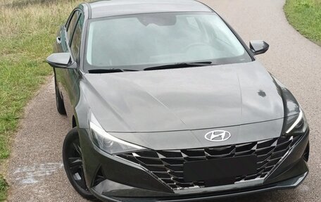 Hyundai Elantra, 2023 год, 1 670 000 рублей, 10 фотография