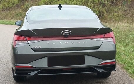 Hyundai Elantra, 2023 год, 1 670 000 рублей, 17 фотография