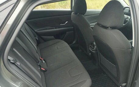 Hyundai Elantra, 2023 год, 1 670 000 рублей, 22 фотография