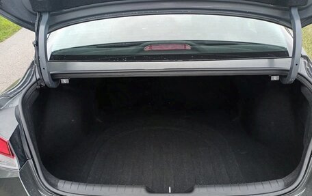 Hyundai Elantra, 2023 год, 1 670 000 рублей, 30 фотография