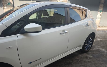 Nissan Leaf I, 2016 год, 650 000 рублей, 4 фотография