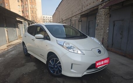 Nissan Leaf I, 2016 год, 650 000 рублей, 2 фотография