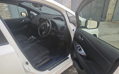 Nissan Leaf I, 2016 год, 650 000 рублей, 9 фотография