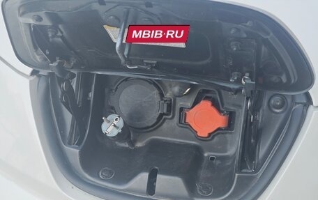 Nissan Leaf I, 2016 год, 650 000 рублей, 18 фотография