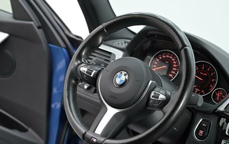 BMW 3 серия, 2017 год, 1 995 000 рублей, 10 фотография