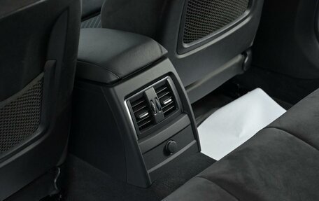 BMW 3 серия, 2017 год, 1 995 000 рублей, 13 фотография